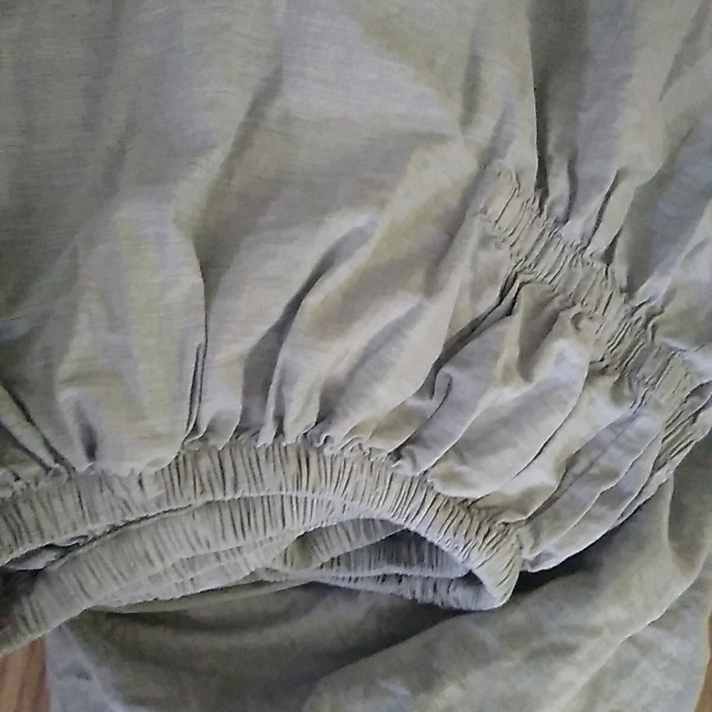 Made By Design Gray Fitted Sheet Size Twin / XL Twin